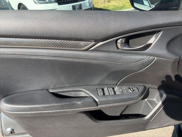 Honda Civic Hatchback  2017