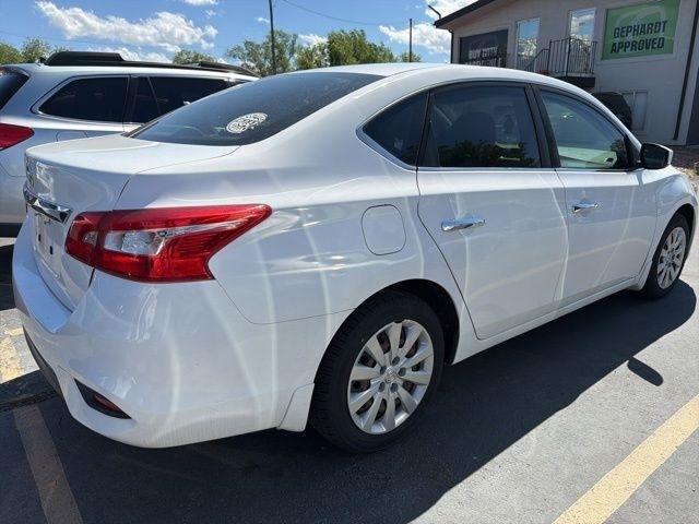 Nissan Sentra  2017