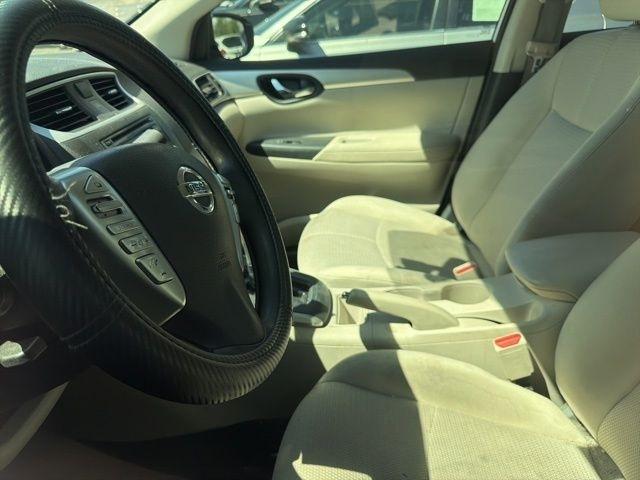 Nissan Sentra  2017