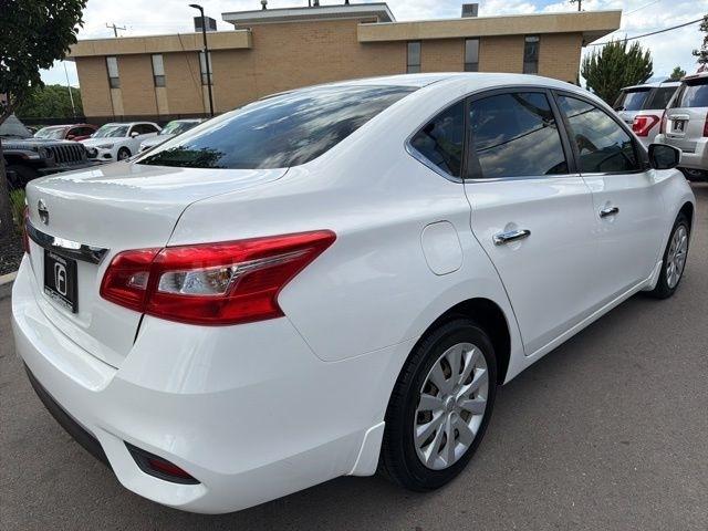 Nissan Sentra  2017