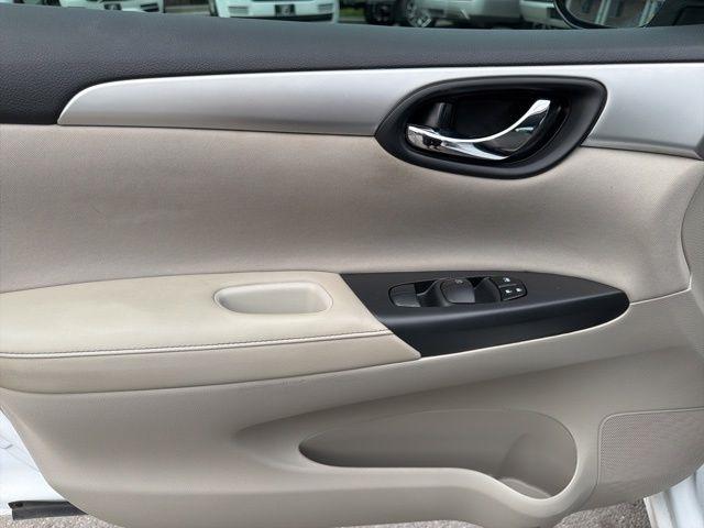 Nissan Sentra  2017