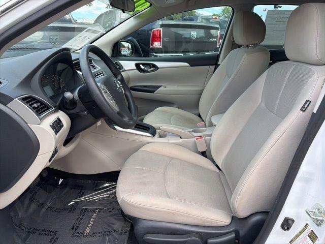 Nissan Sentra  2017