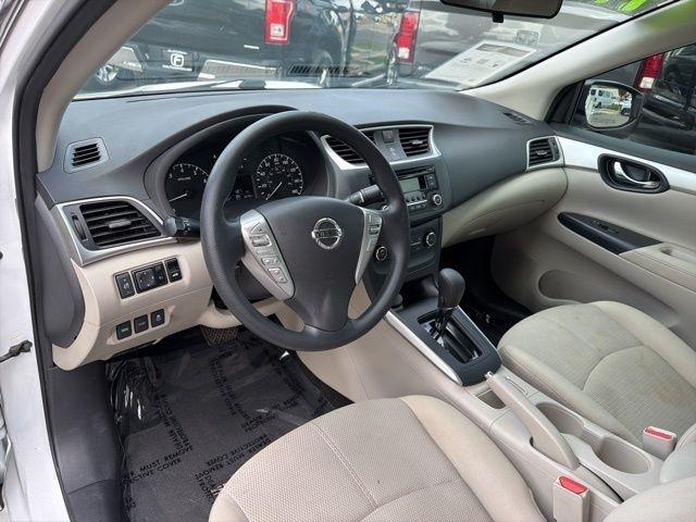 Nissan Sentra  2017