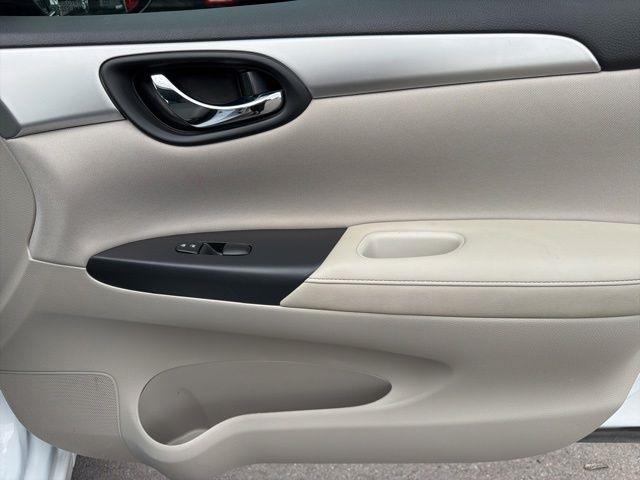 Nissan Sentra  2017
