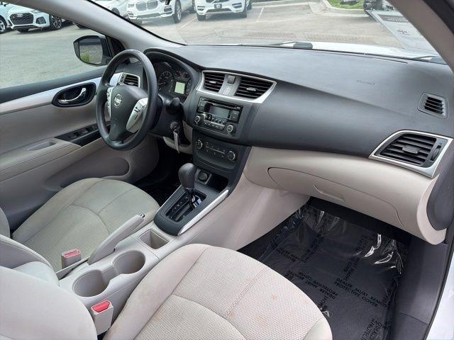 Nissan Sentra  2017