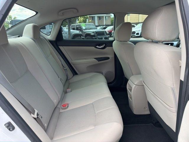 Nissan Sentra  2017