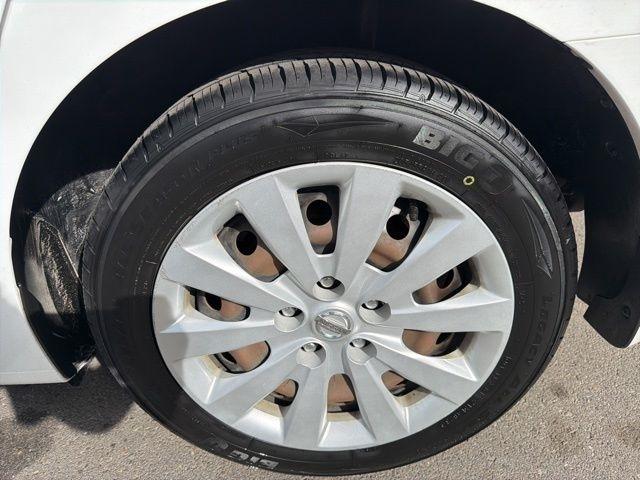 Nissan Sentra  2017