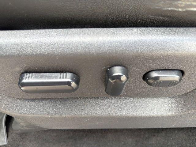 Ford Super Duty F-350 SRW  2014