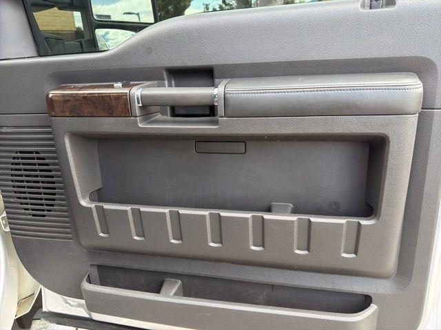 Ford Super Duty F-350 SRW  2014