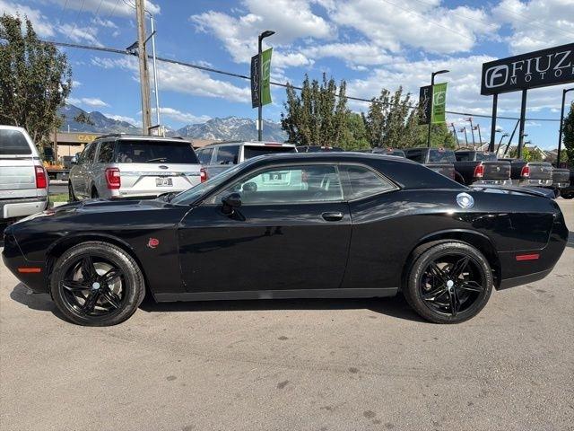 Dodge Challenger  2017