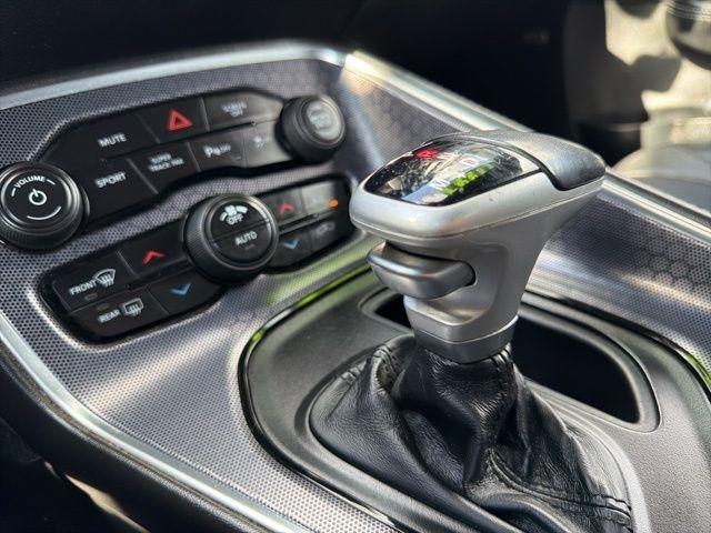 Dodge Challenger  2017