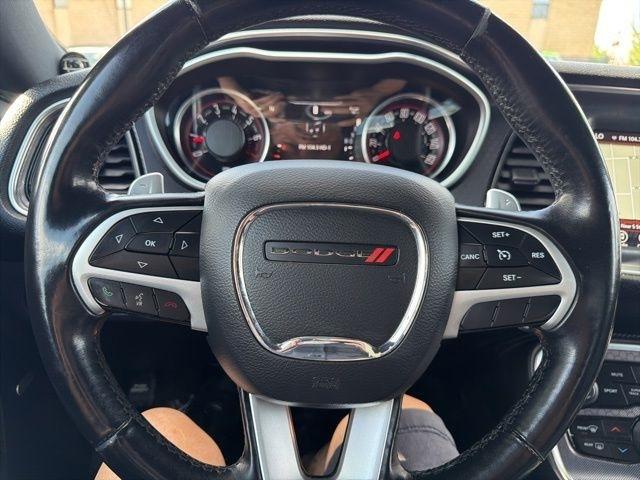 Dodge Challenger  2017