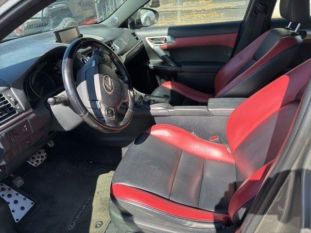 Lexus CT 200h  2016