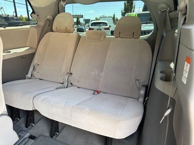 Toyota Sienna  2017