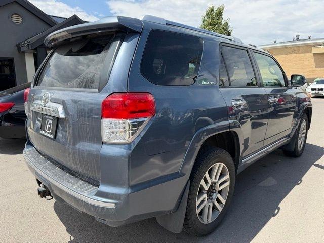 Toyota 4Runner  2012