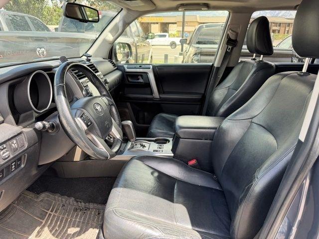 Toyota 4Runner  2012