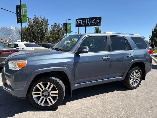 Toyota 4Runner  2012