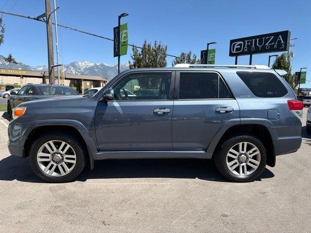 Toyota 4Runner  2012