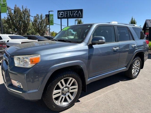 Toyota 4Runner  2012