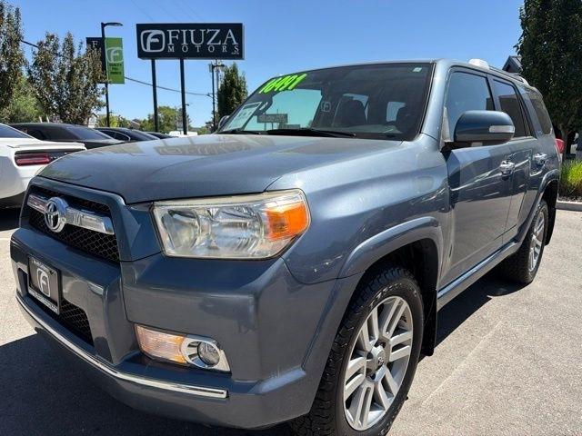 Toyota 4Runner  2012