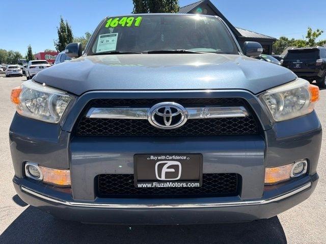 Toyota 4Runner  2012