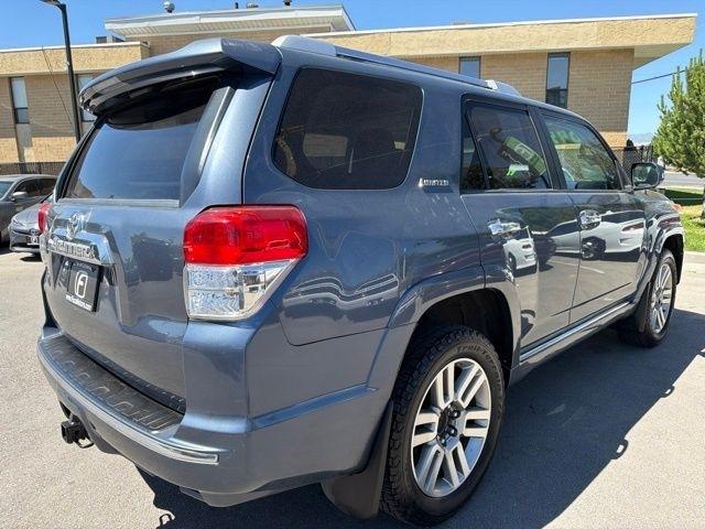 Toyota 4Runner  2012