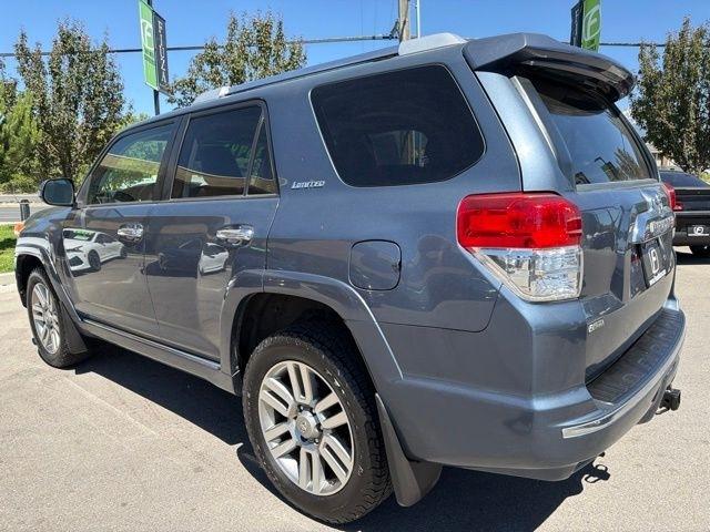 Toyota 4Runner  2012