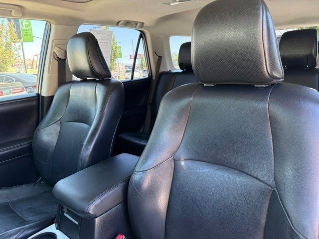 Toyota 4Runner  2012