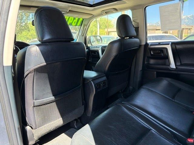 Toyota 4Runner  2012