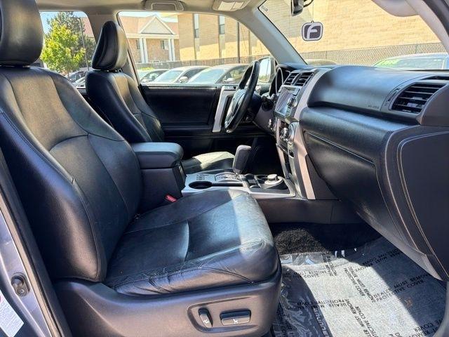 Toyota 4Runner  2012