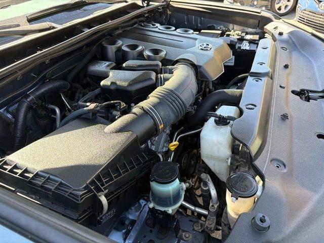 Toyota 4Runner  2012