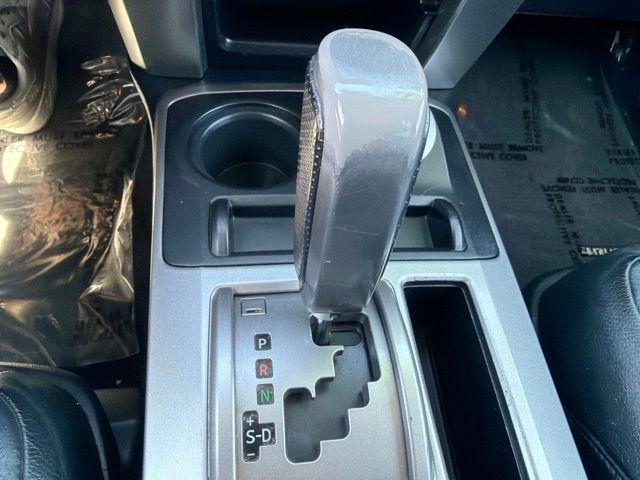 Toyota 4Runner  2012
