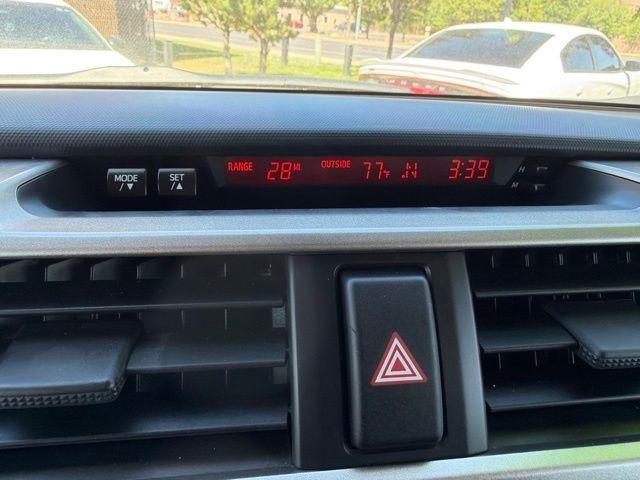 Toyota 4Runner  2012
