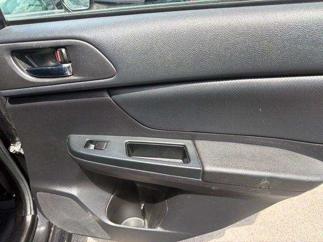 Subaru Impreza Wagon  2013