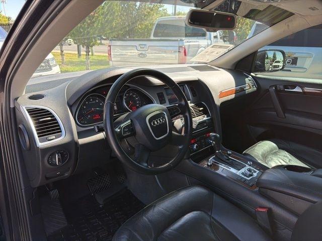 Audi Q7  2010