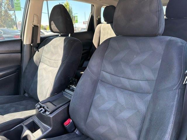 Nissan Rogue  2014