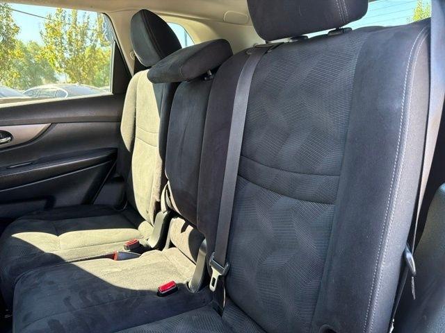 Nissan Rogue  2014
