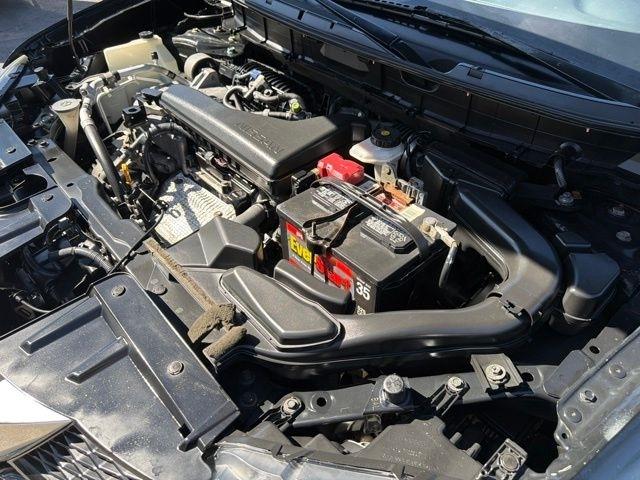Nissan Rogue  2014