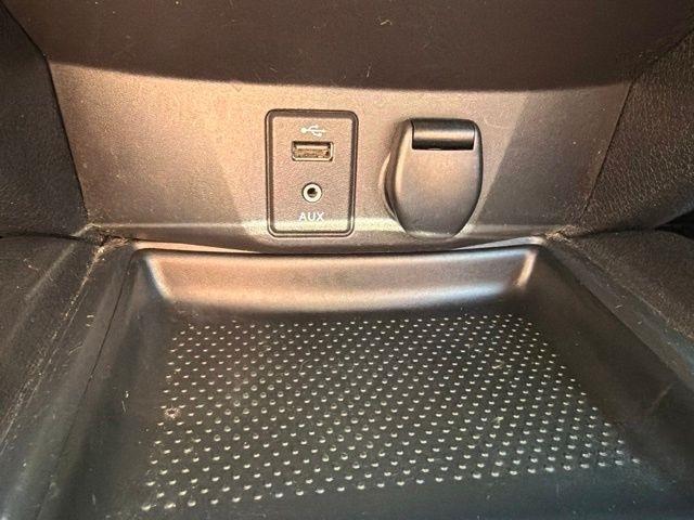 Nissan Rogue  2014