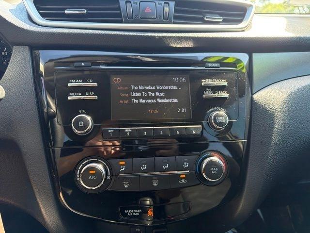 Nissan Rogue  2014