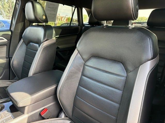 Volkswagen Atlas Cross Sport  2021