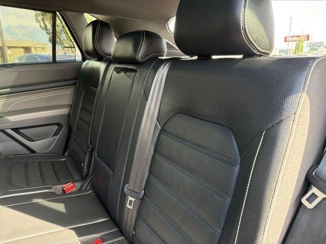 Volkswagen Atlas Cross Sport  2021