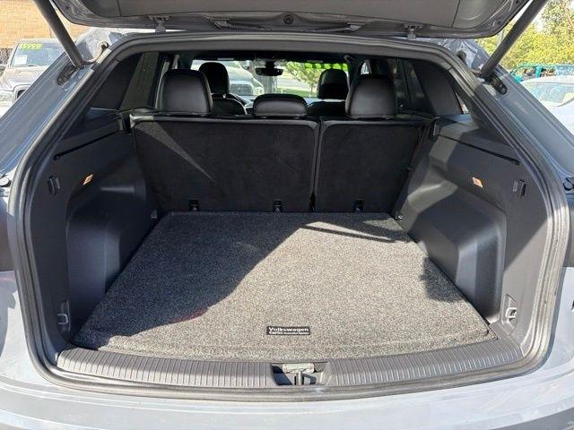 Volkswagen Atlas Cross Sport  2021