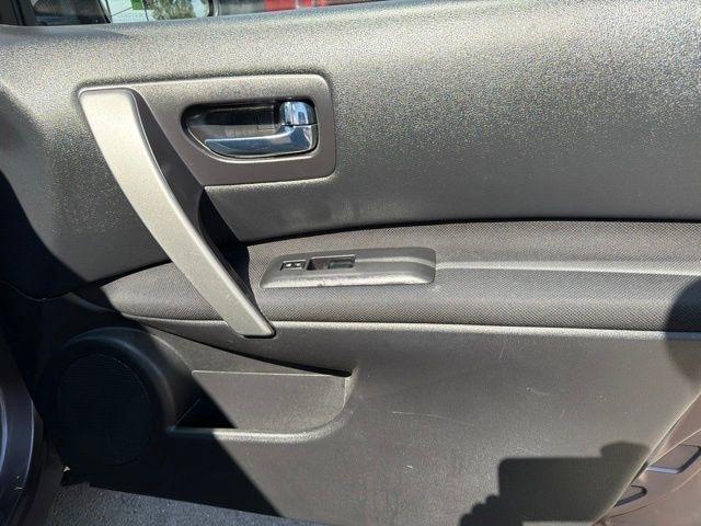 Nissan Rogue  2008