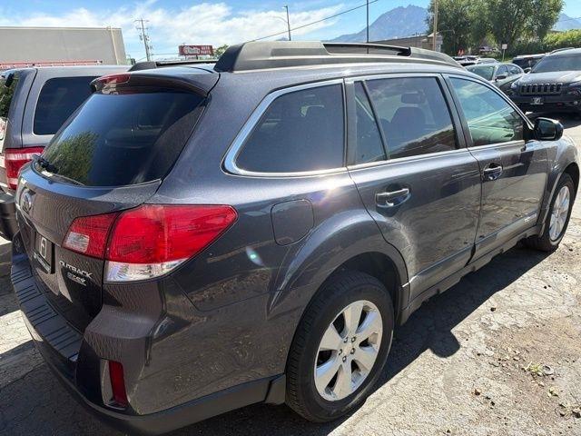 Subaru Outback  2010