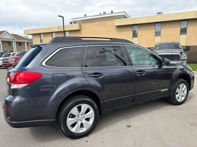 Subaru Outback  2010