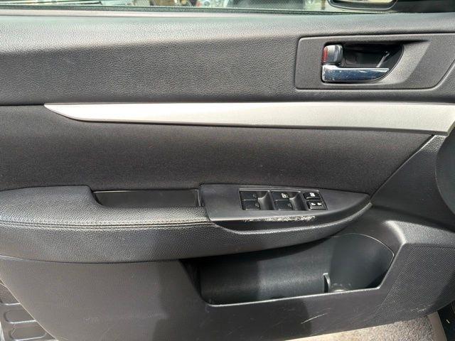Subaru Outback  2010