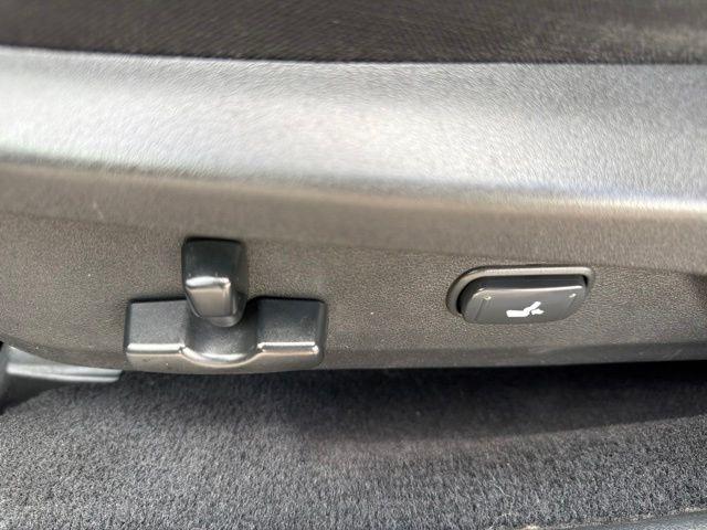 Subaru Outback  2010