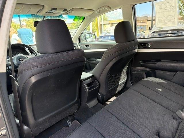 Subaru Outback  2010