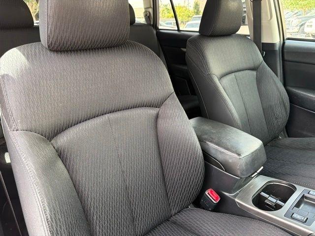Subaru Outback  2010